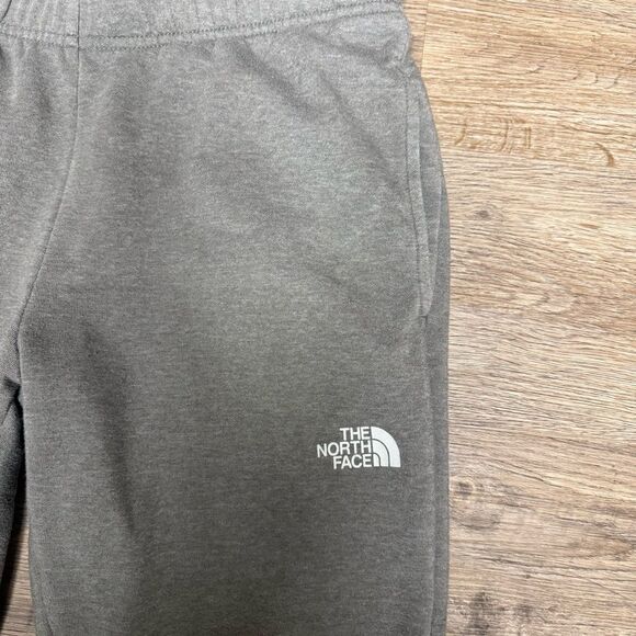 The North Face Men’s Charcoal Joggers - Picture 4 of 10
